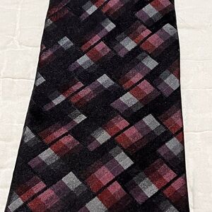 Milano Uomo Plaid Tie in Black and Red